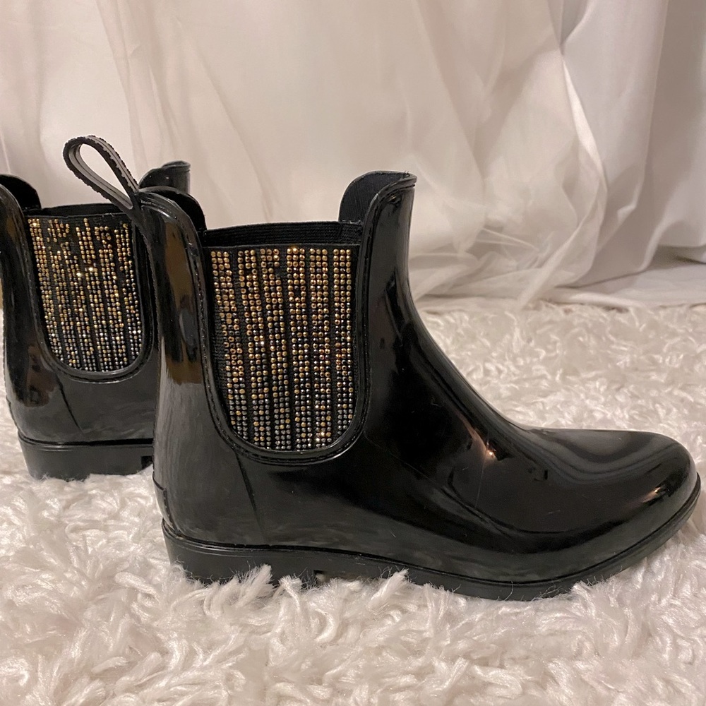Guess, Black with gold detail, rubber Rain boots, 7.5